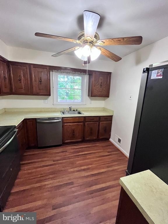 10959 Beechwood Court - Photo 5