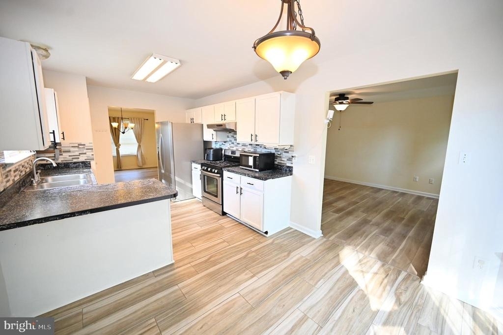 9172 Granite Court - Photo 8