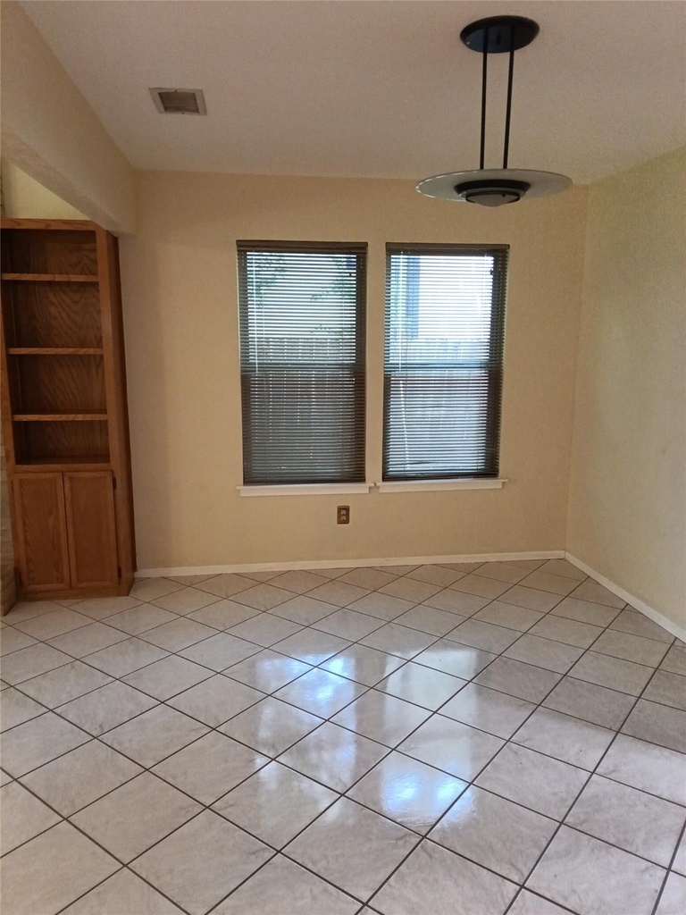 514 Maple Run - Photo 9