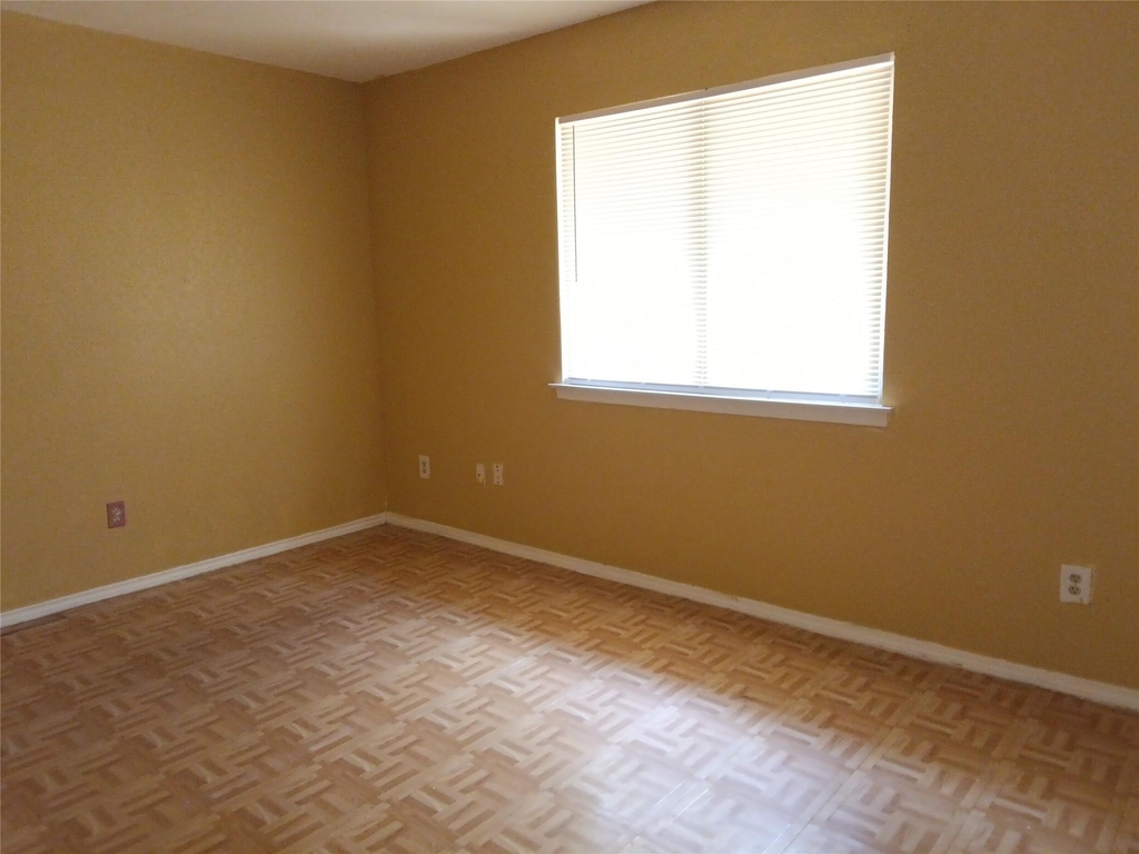 514 Maple Run - Photo 7
