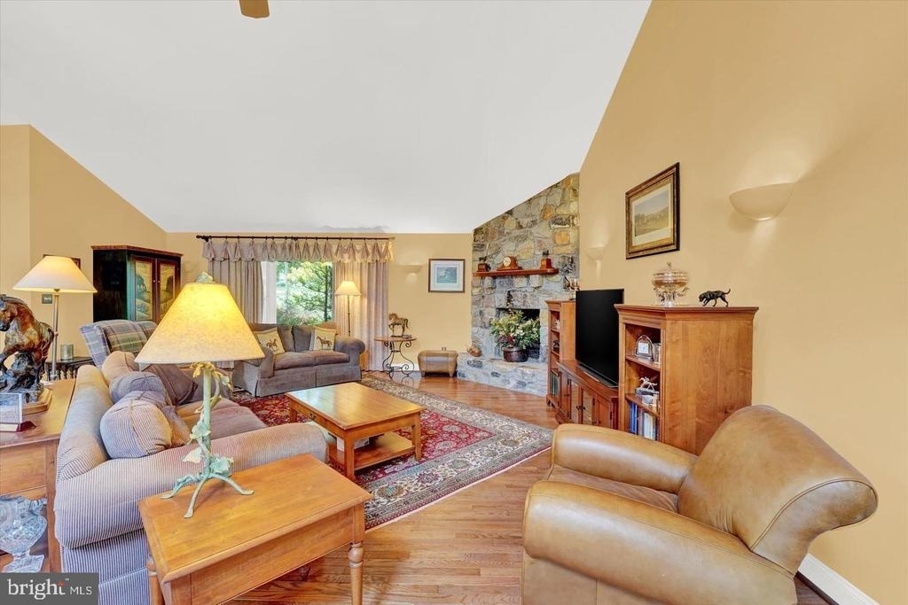 535 Nottingham Road - Photo 4