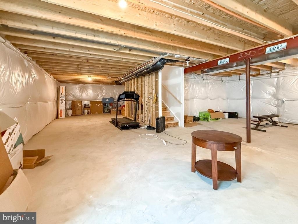 91 Goldspire Drive - Photo 18