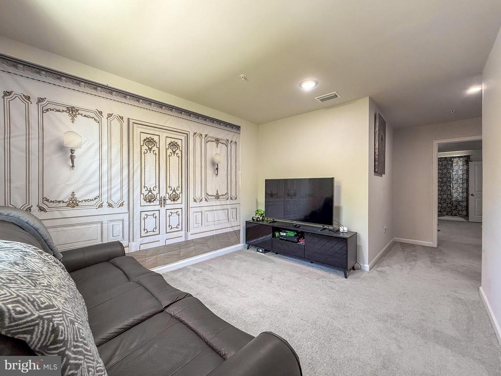 91 Goldspire Drive - Photo 22