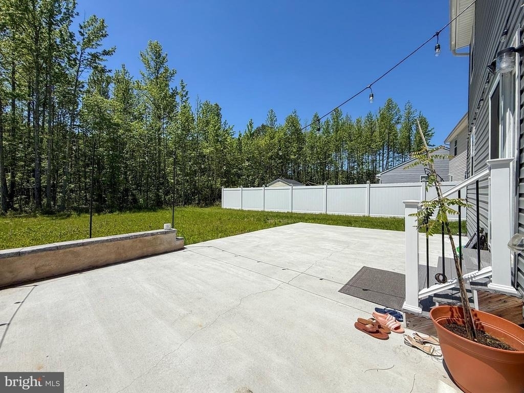91 Goldspire Drive - Photo 41