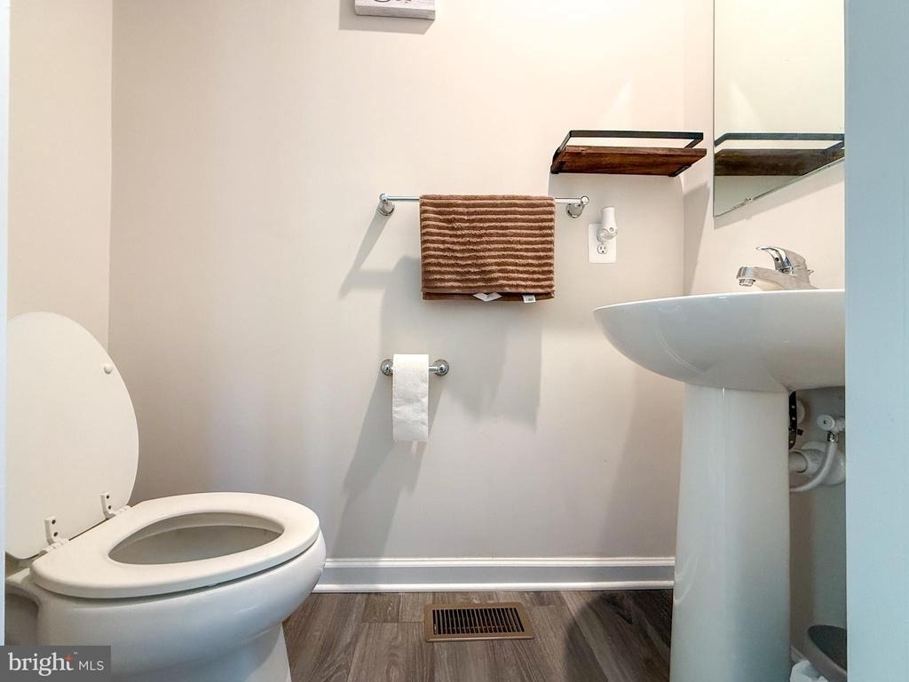 91 Goldspire Drive - Photo 4
