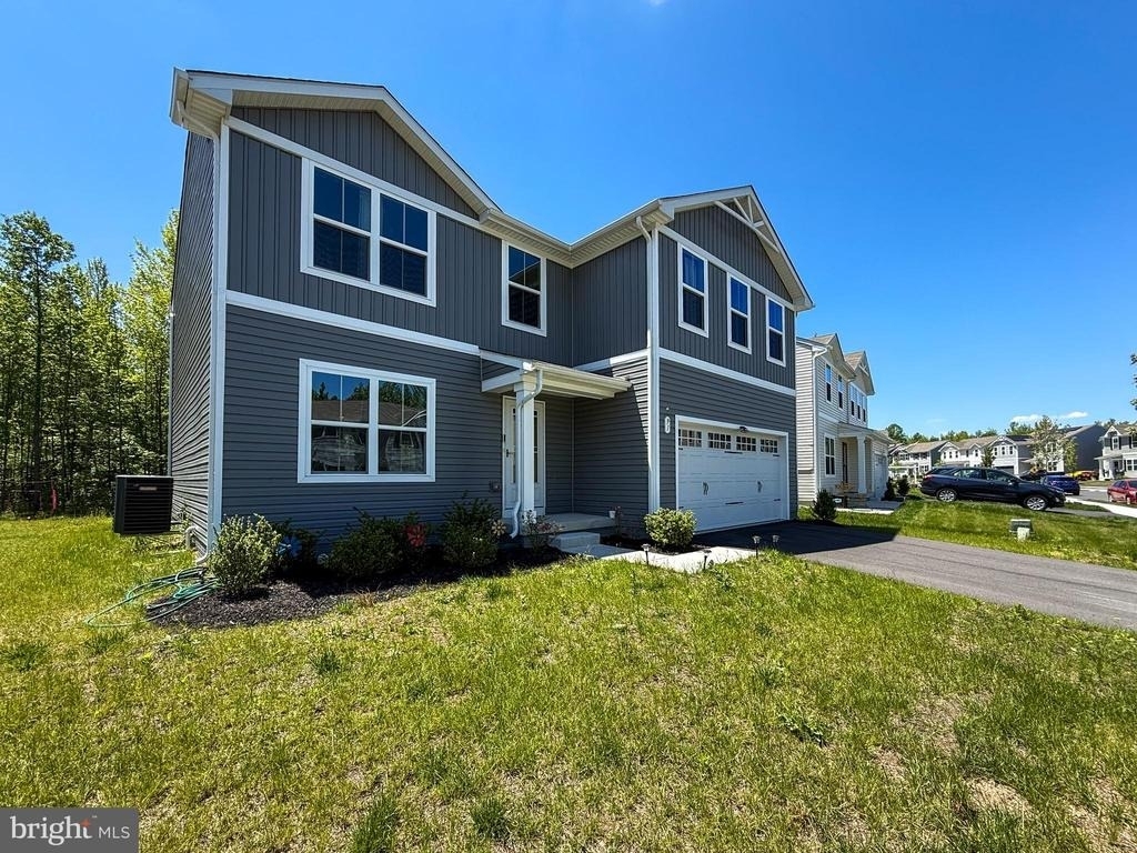 91 Goldspire Drive - Photo 1