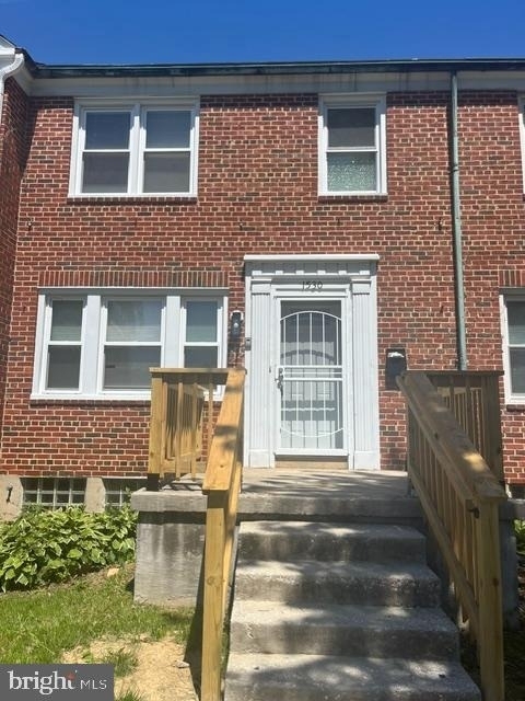 1530 Kirkwood - Photo 0