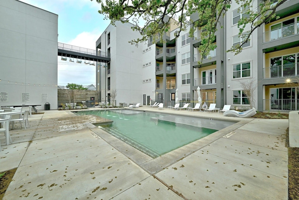 4801 Springdale Rd - Photo 21