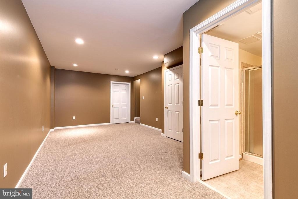 2816 Elliott Street - Photo 10