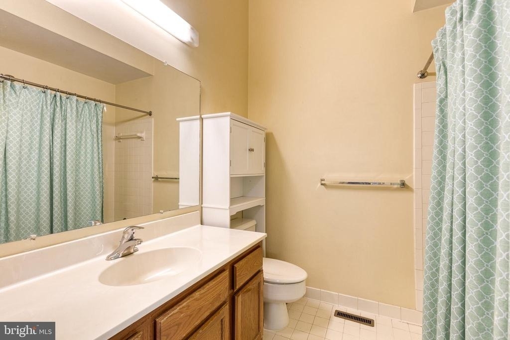 2816 Elliott Street - Photo 9