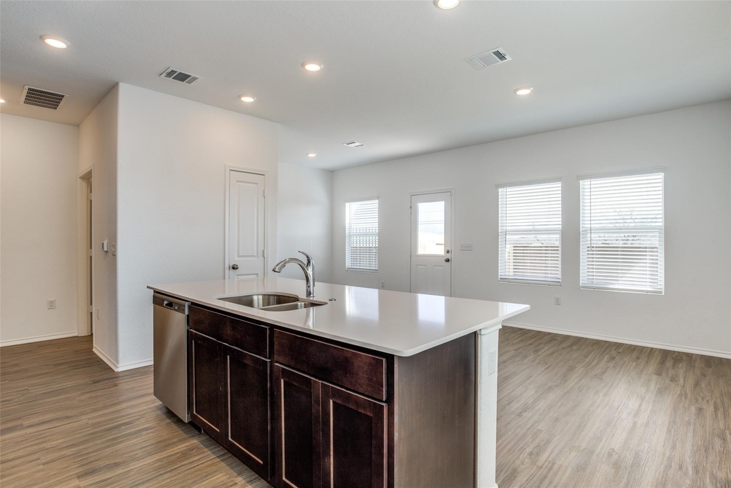 7133 Spotted Leaf Way - Photo 3