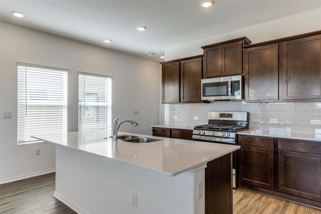 7133 Spotted Leaf Way - Photo 6