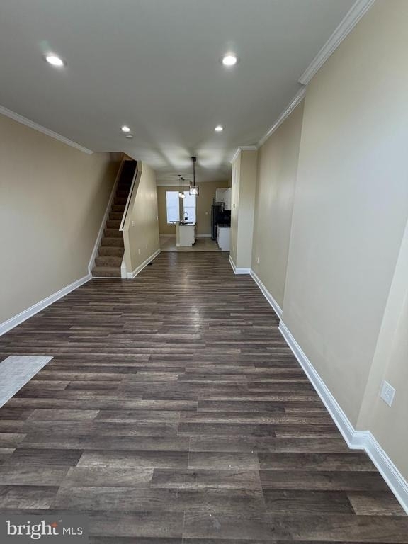1904 E Lanvale Street - Photo 2