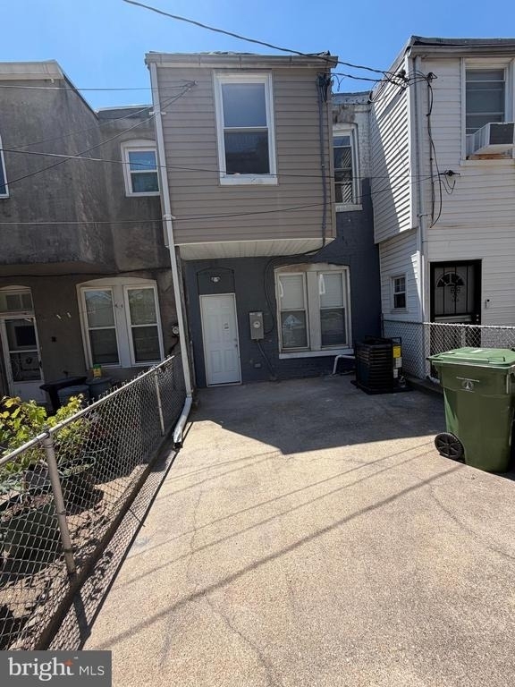 1904 E Lanvale Street - Photo 10