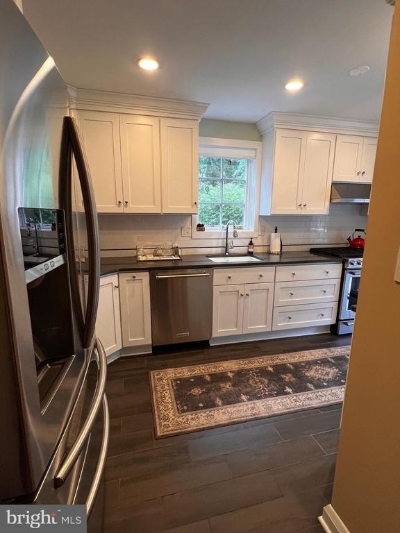 4027 Deepwood Road - Photo 10