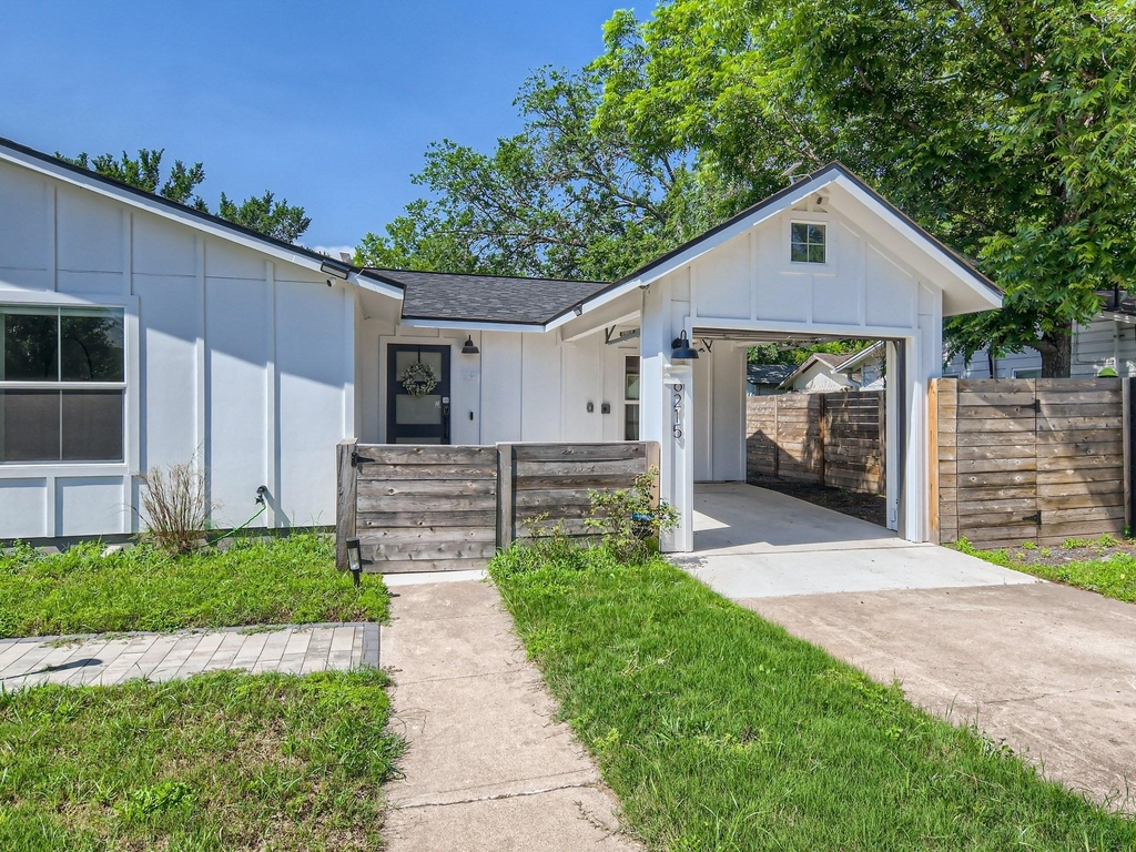 6215 Club Terrace - Photo 5