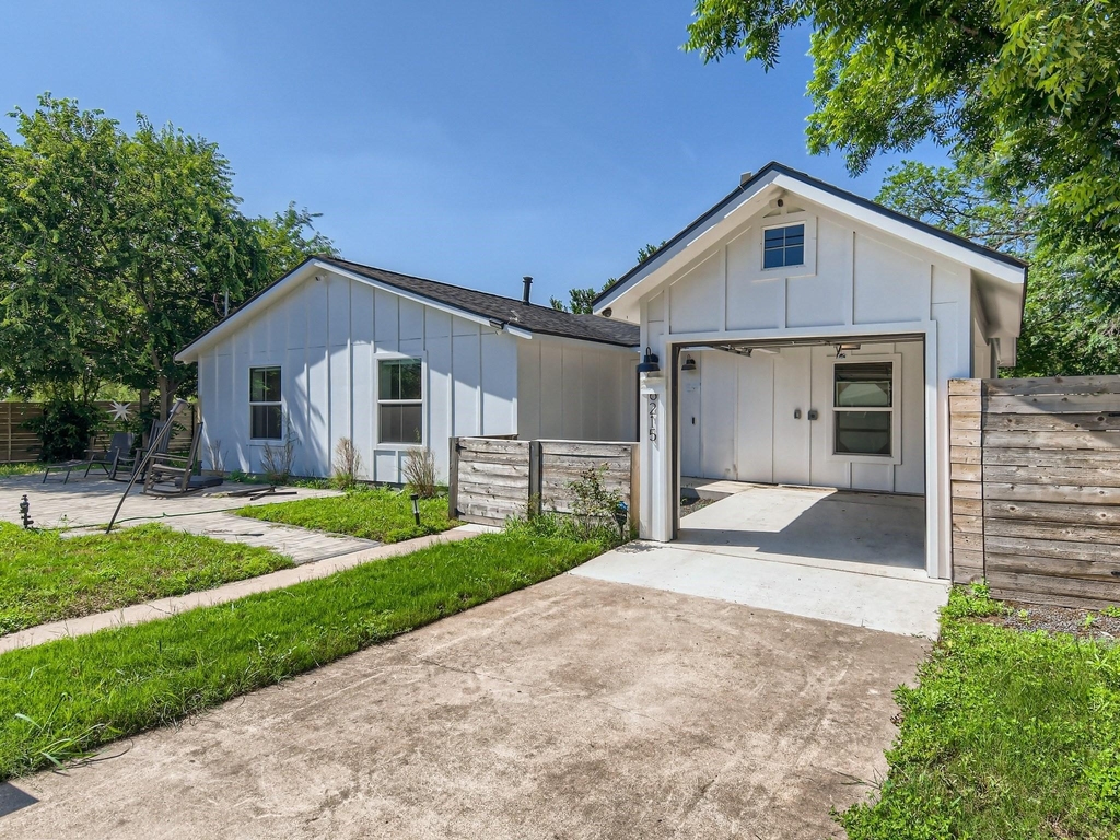 6215 Club Terrace - Photo 2