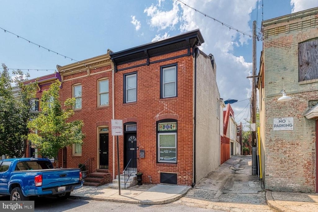 106 S Castle Street - Photo 38