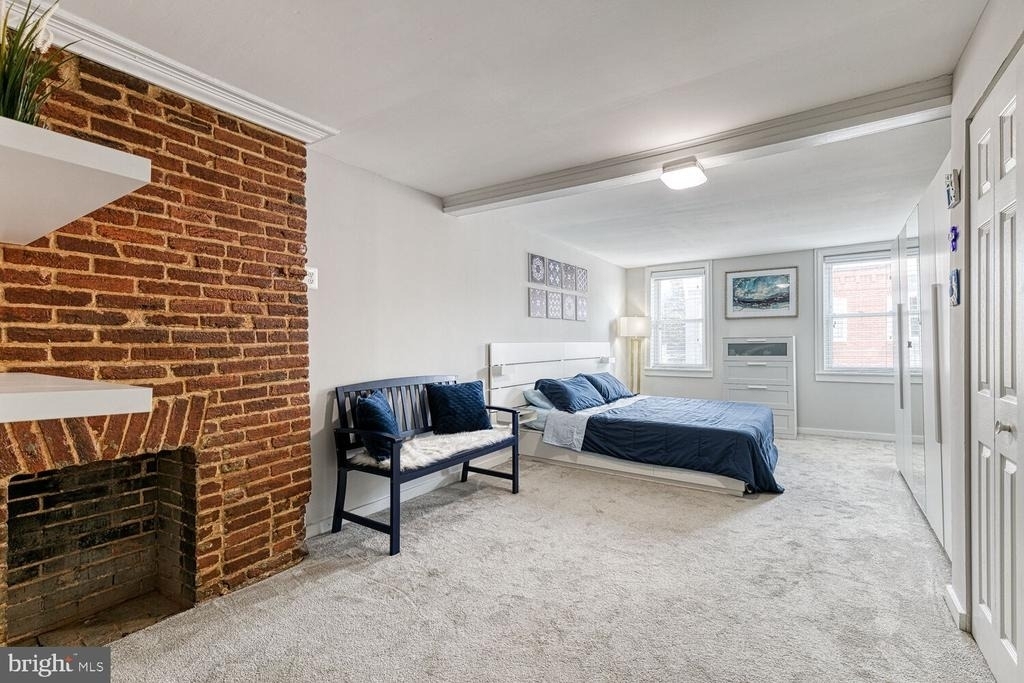 106 S Castle Street - Photo 16