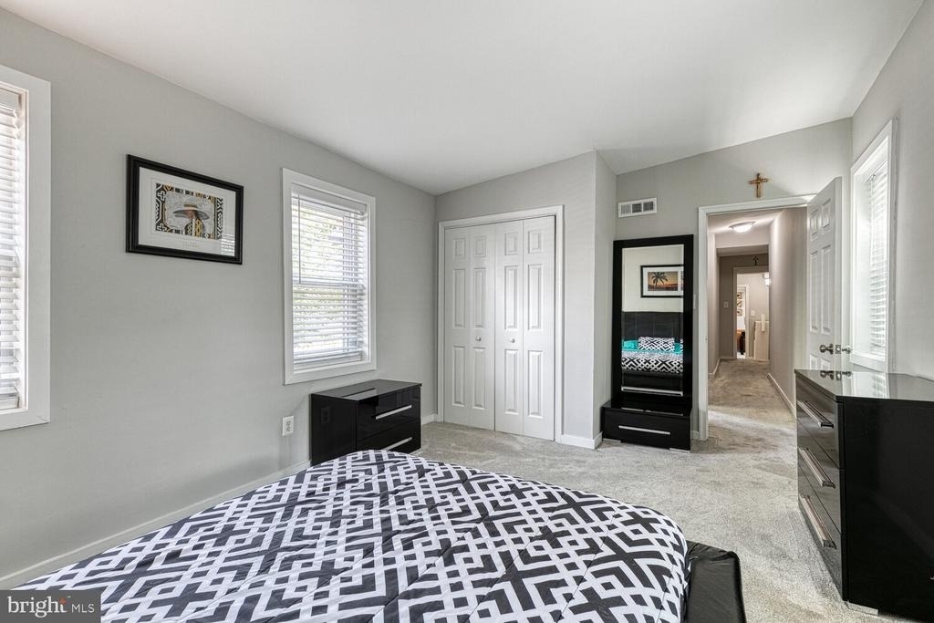 106 S Castle Street - Photo 22