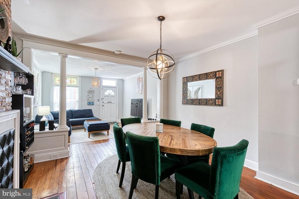 106 S Castle Street - Photo 8