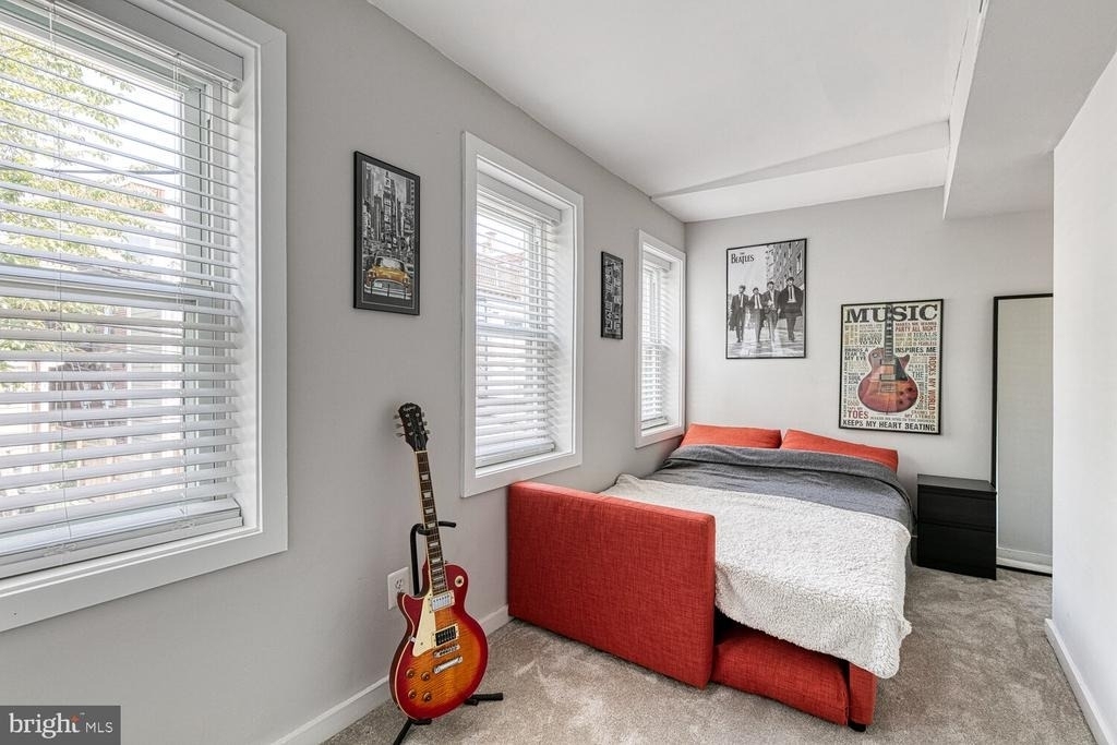 106 S Castle Street - Photo 26