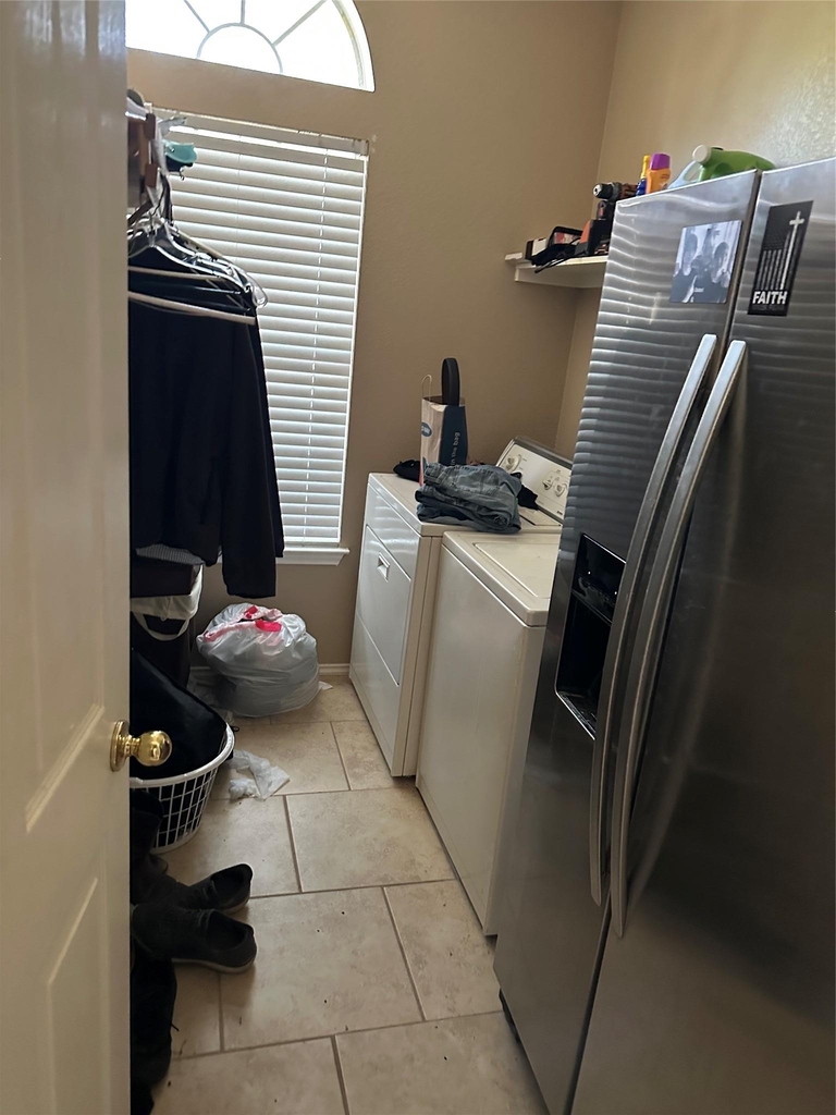 2203 Sandra Dr - Photo 3