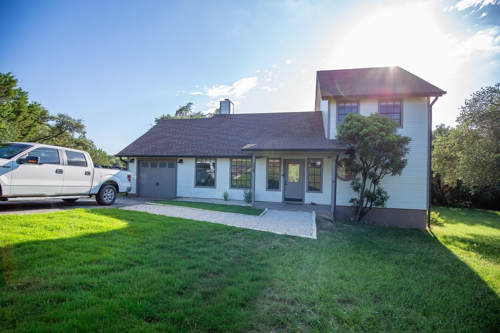 708 Cowal Dr S - Photo 19