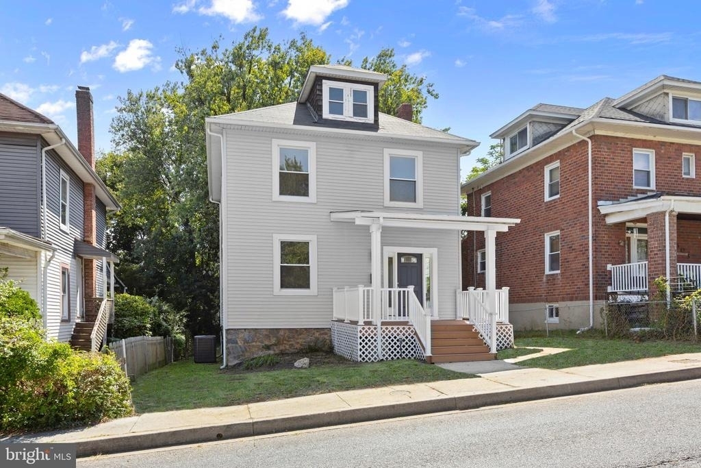 505 Mccabe Avenue - Photo 3