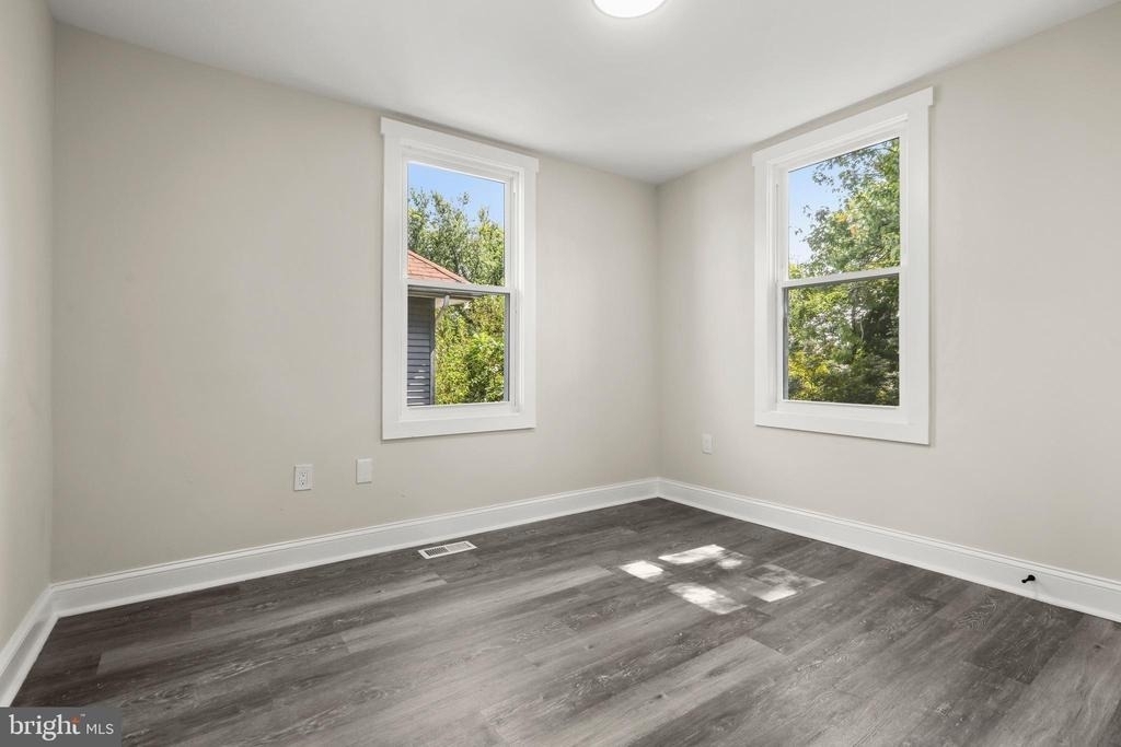 505 Mccabe Avenue - Photo 27