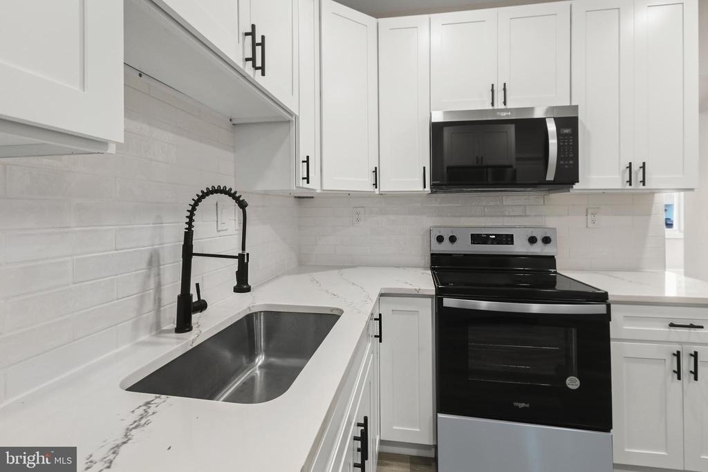 505 Mccabe Avenue - Photo 19