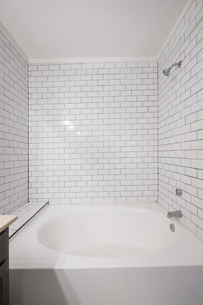 2450 Wickersham Ln - Photo 9