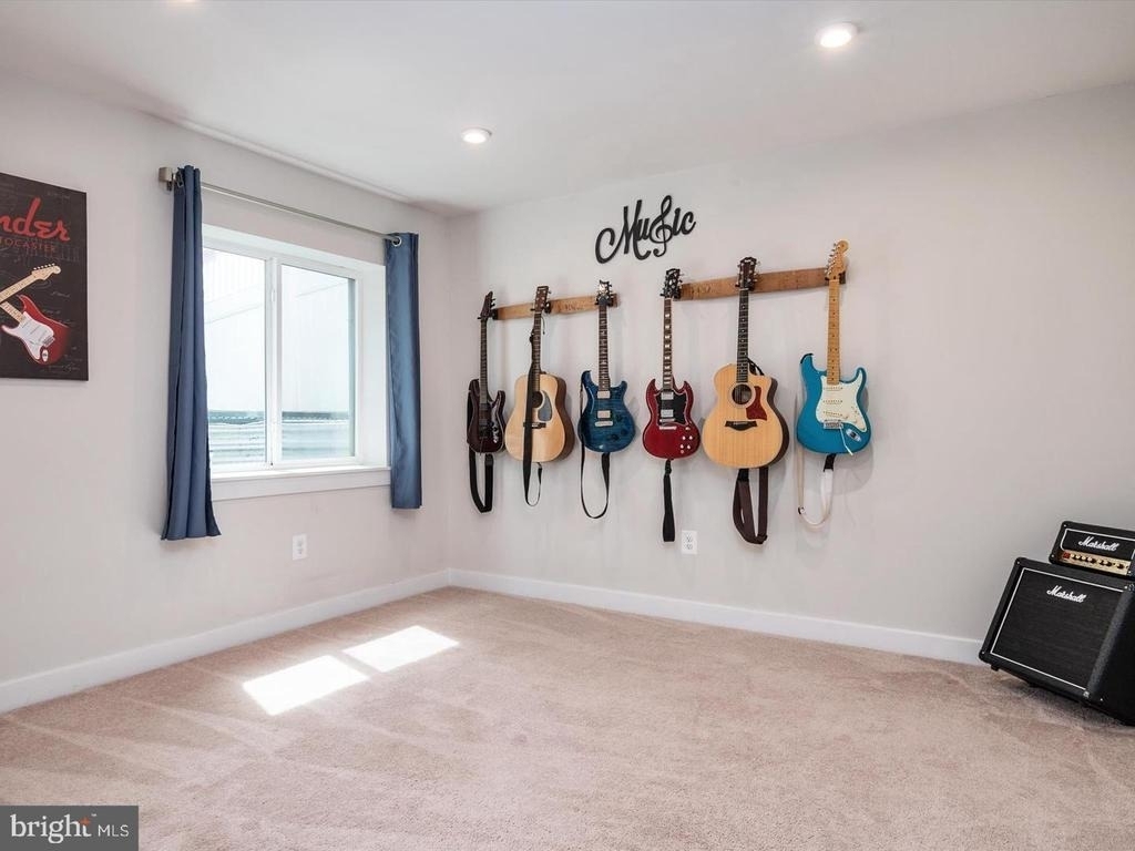 2307 Wadlow Lane - Photo 14