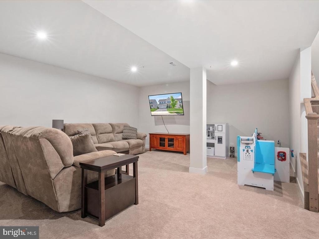 2307 Wadlow Lane - Photo 13