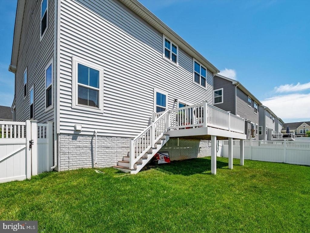 2307 Wadlow Lane - Photo 19