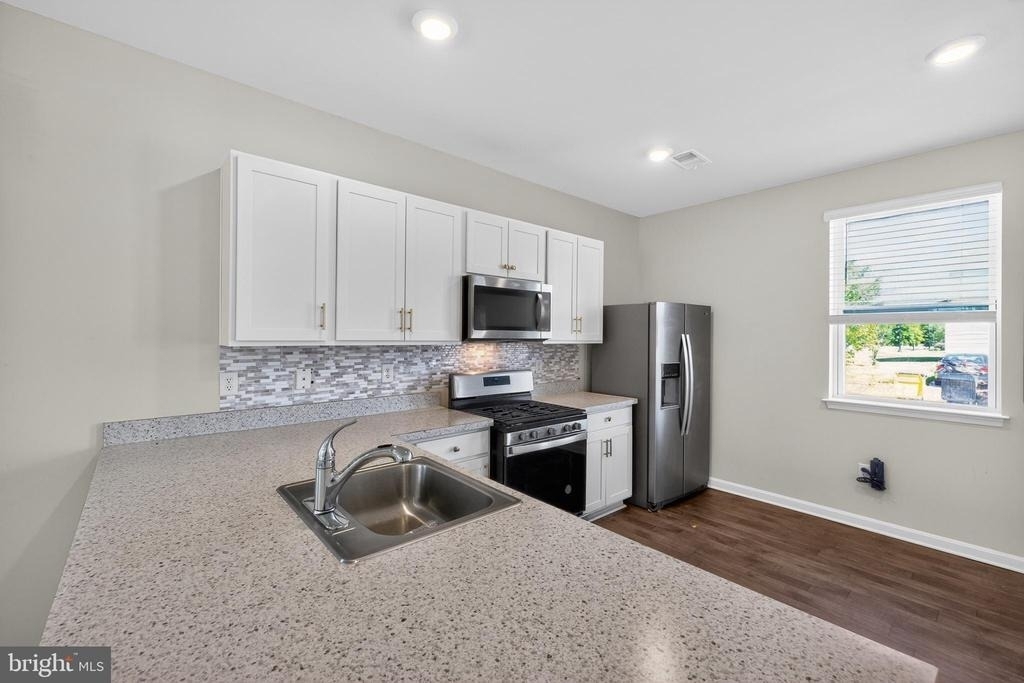 525 Little Eden Way - Photo 12