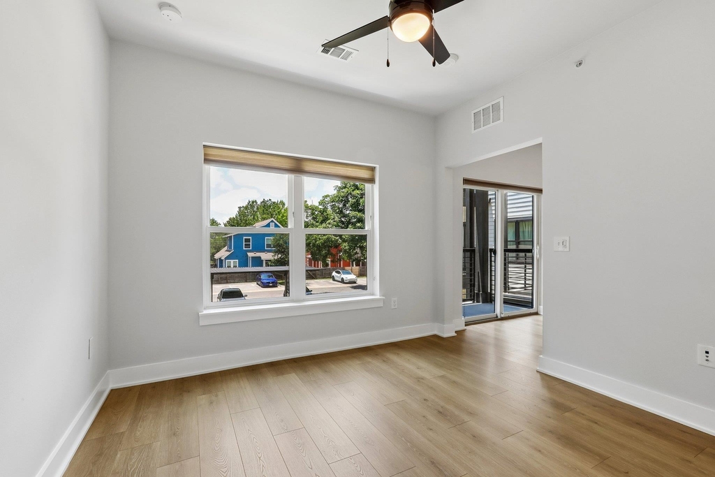 3101 Govalle Ave - Photo 2