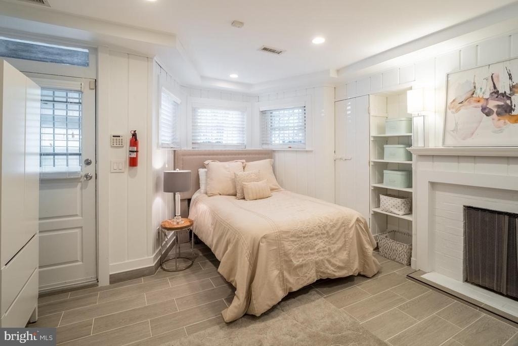 1407 33rd Street Nw - Photo 12