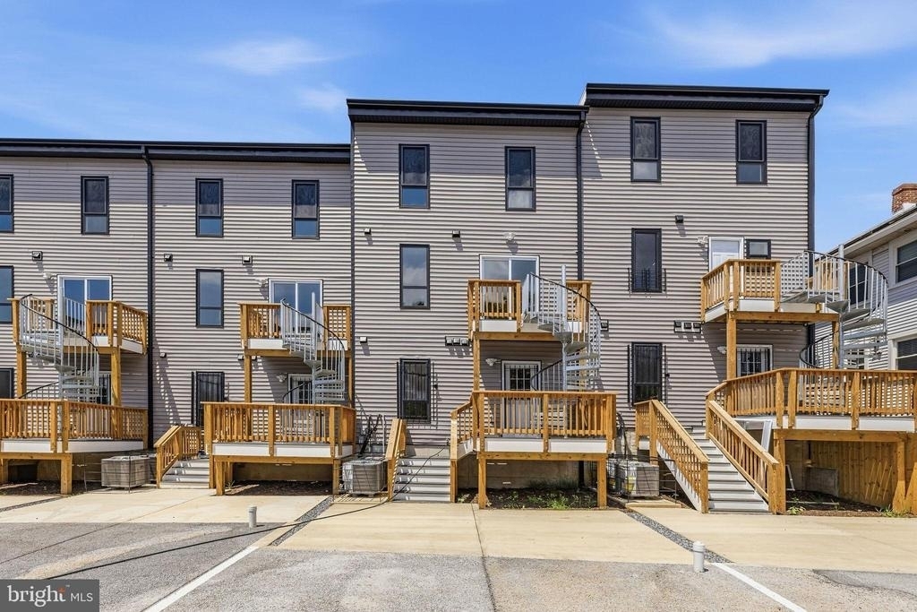 2530 B Elvans Road Se - Photo 49
