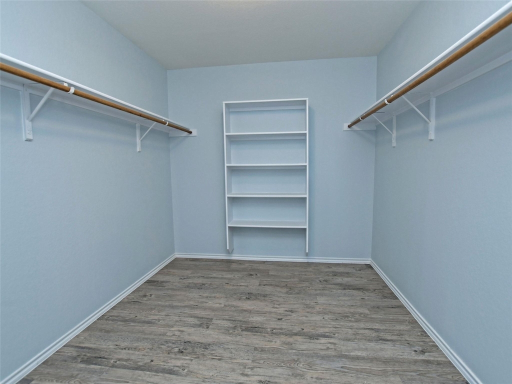 303 Banner Ave - Photo 19