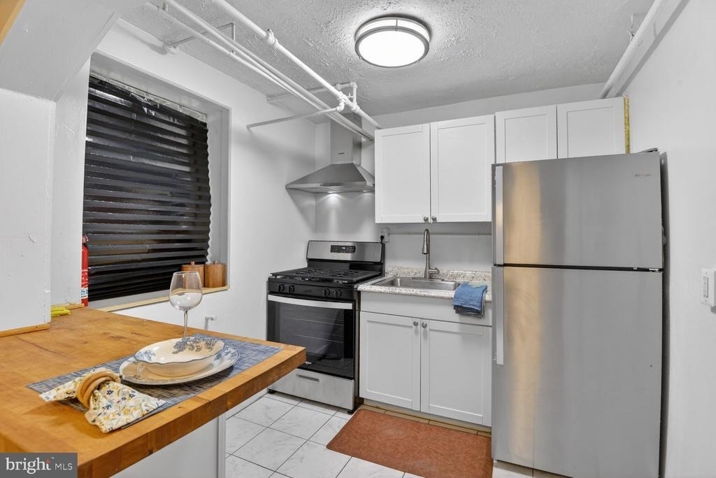 819 51st Street Se - Photo 8