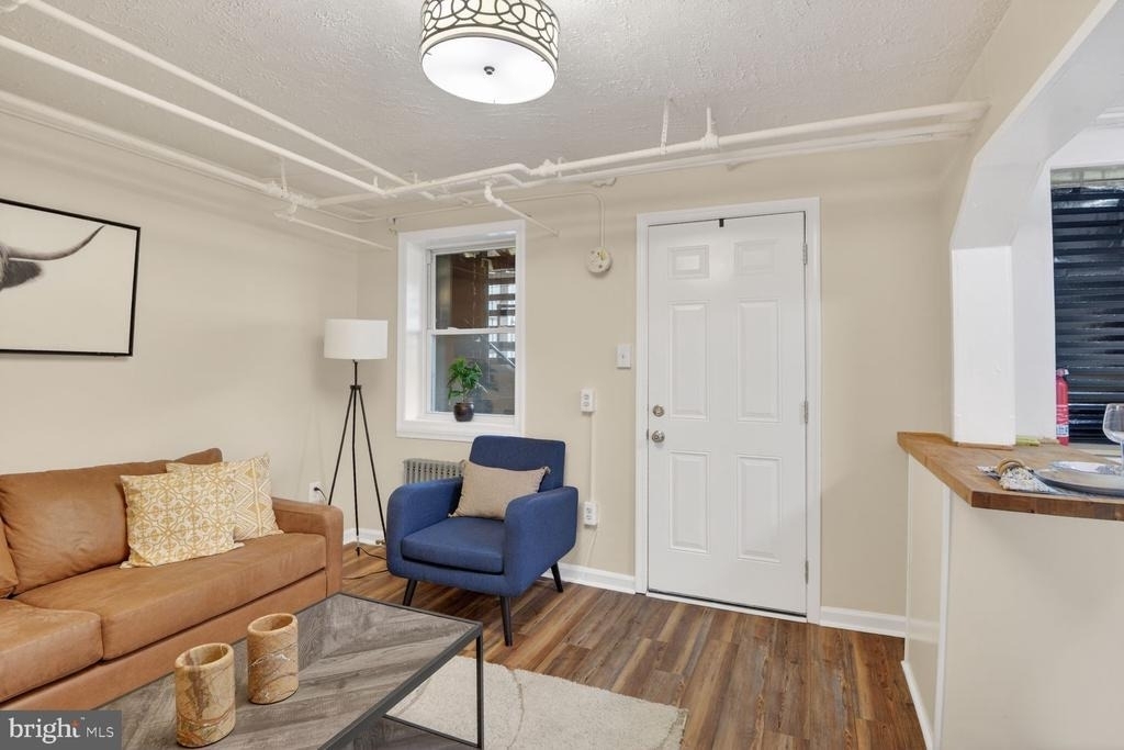 819 51st Street Se - Photo 4