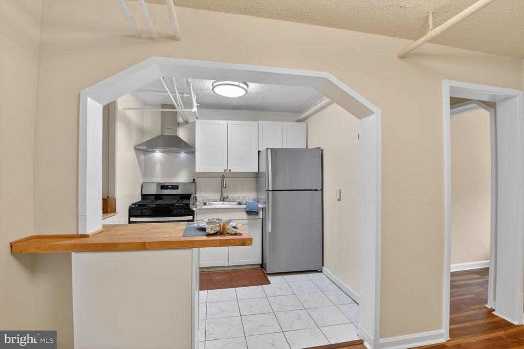 819 51st Street Se - Photo 7