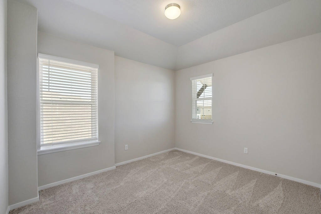 293 Tempest Trl - Photo 20
