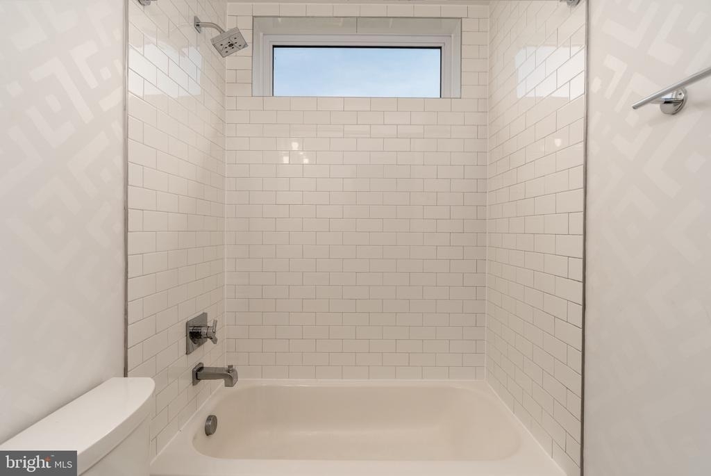 811 Upshur Street Nw - Photo 30