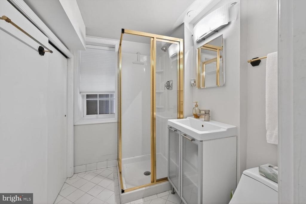 1025 30th Street Nw - Photo 21