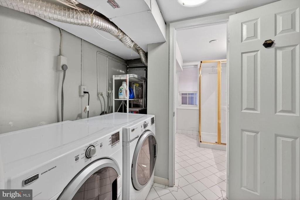 1025 30th Street Nw - Photo 20