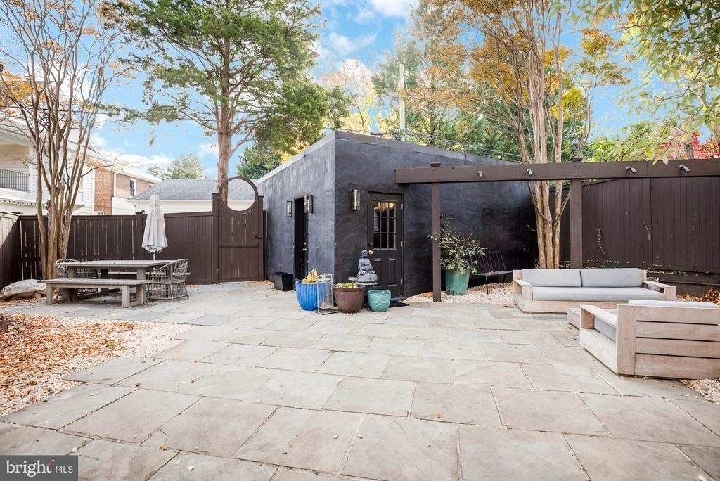 5521 Nebraska Avenue Nw - Photo 37