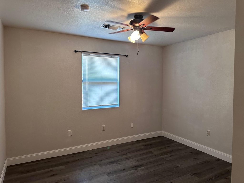 298 Lamaloa Ln - Photo 10