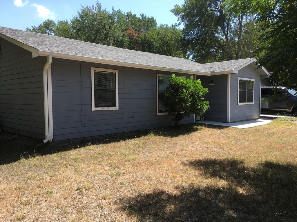 298 Lamaloa Ln - Photo 1